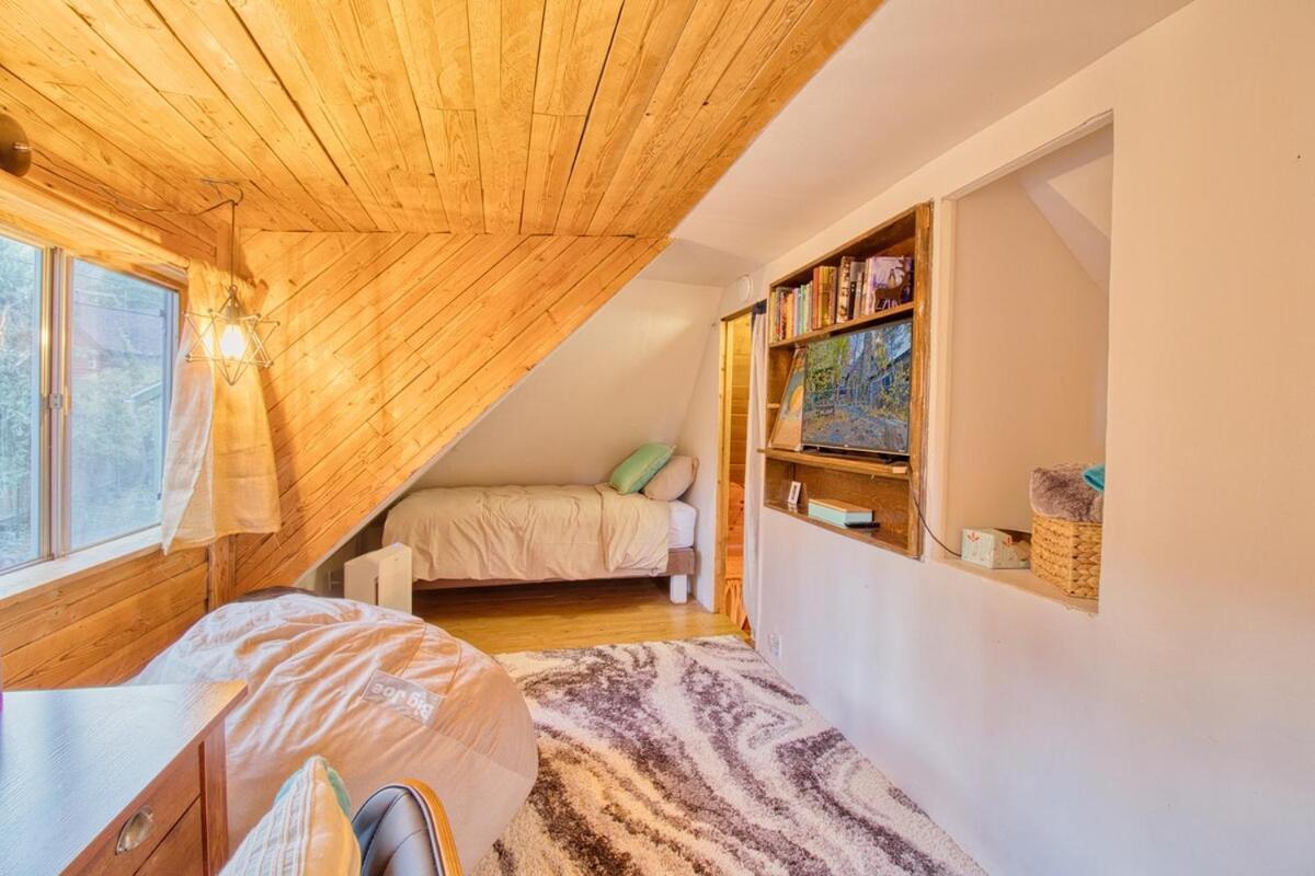 Ray'S Dear Cottage Wrightwood Bagian luar foto